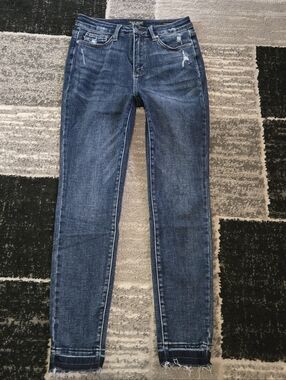 Judy Blue Dark Wash Skinny Fit Womens Jeans 9/29